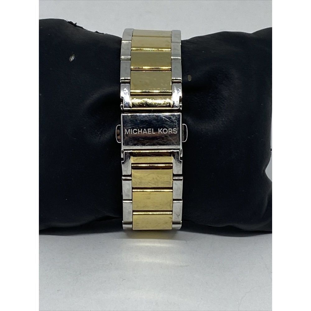 Michael Kors Parker MK-5626 Women Stainless Steel Analog Silver Dial Watch WFH90 - Picture 6 of 12